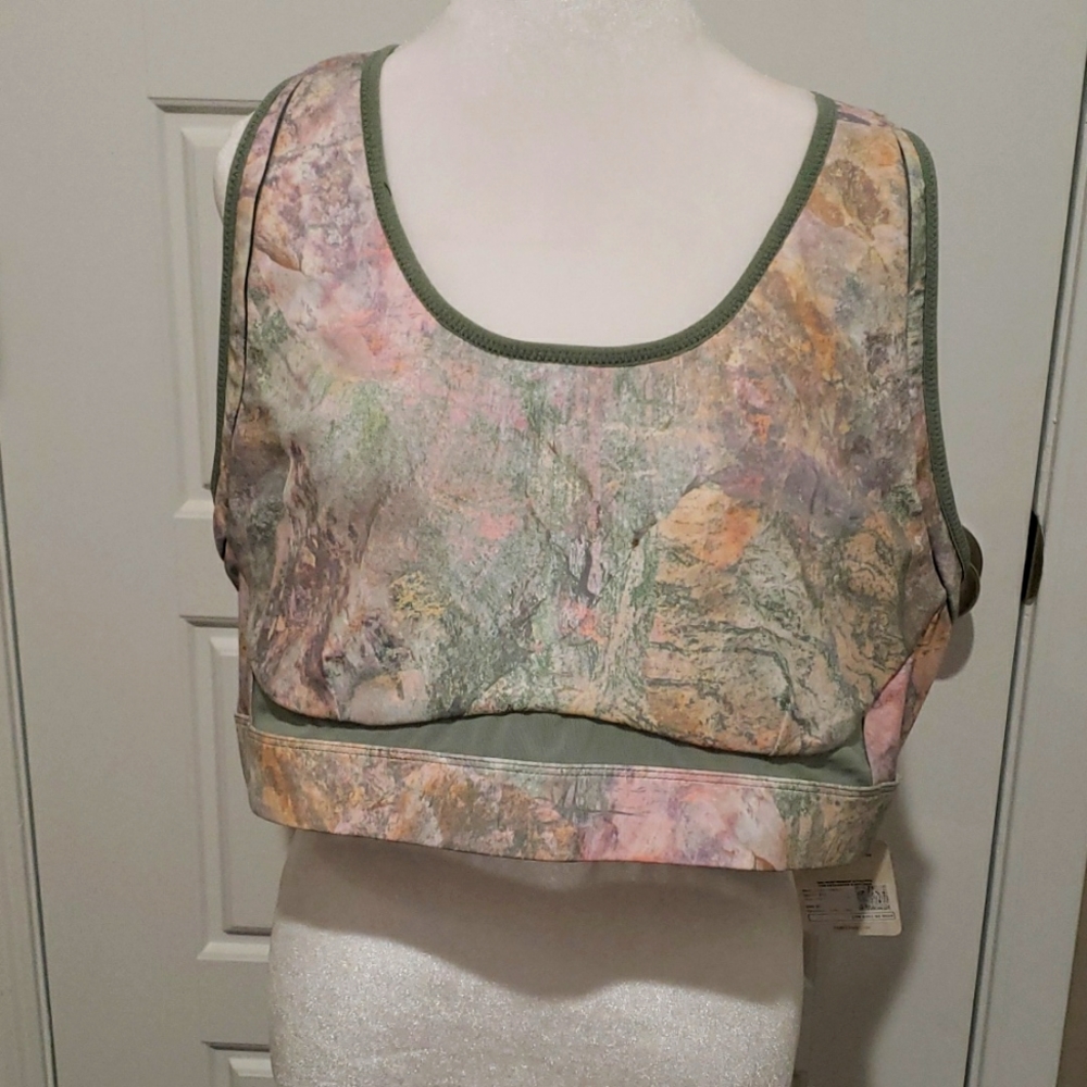 Fabletics 4X Sports Bra NWT